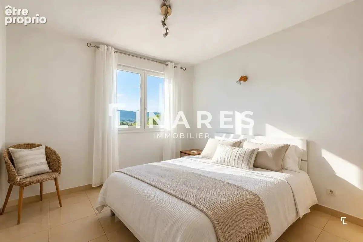 VILLA SOLAL - Maison T7 de 220m2 -  Piscine - 13400 Aubagne - photo 5