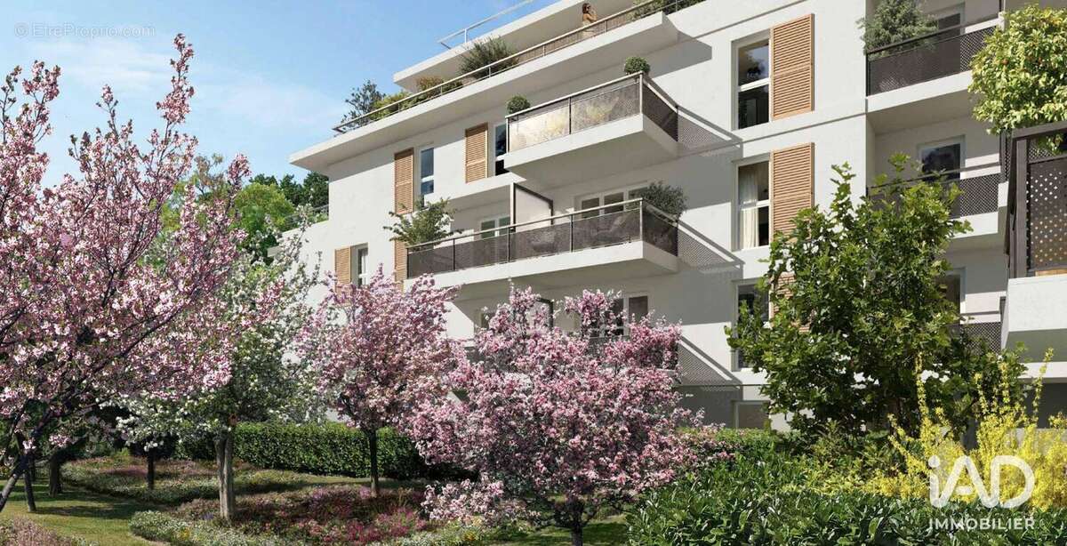 Photo 4 - Appartement à AVRILLE