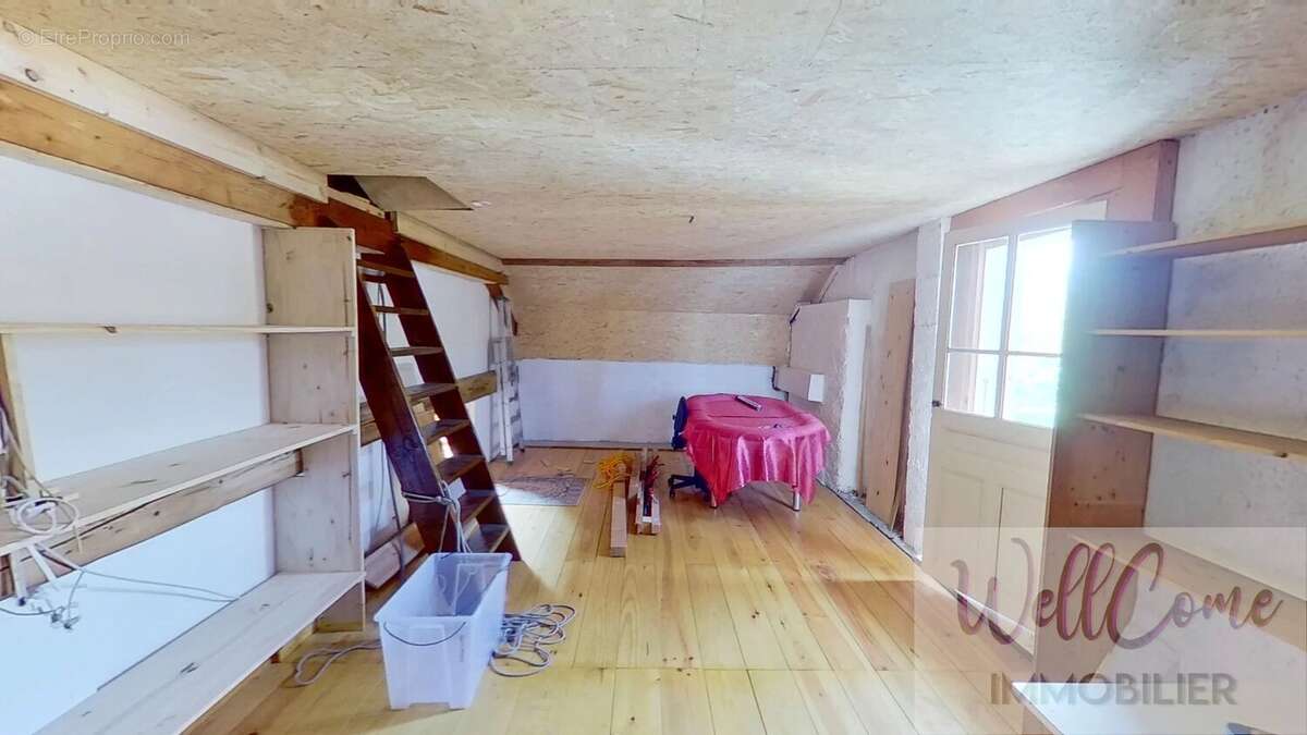 Appartement à AIX-LES-BAINS