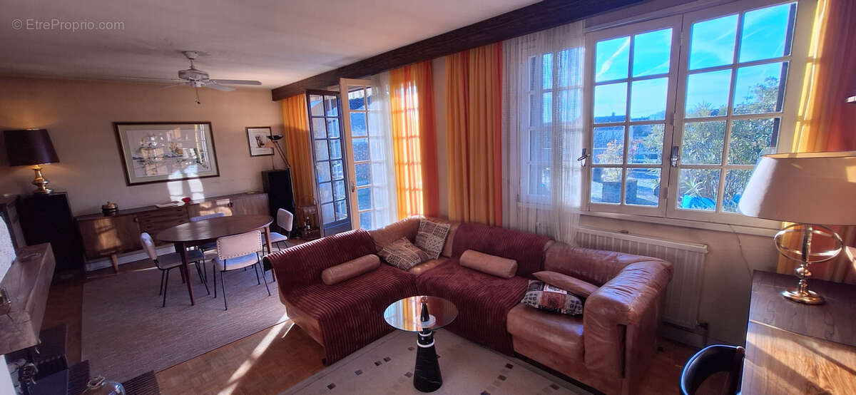 Maison à MIGENNES