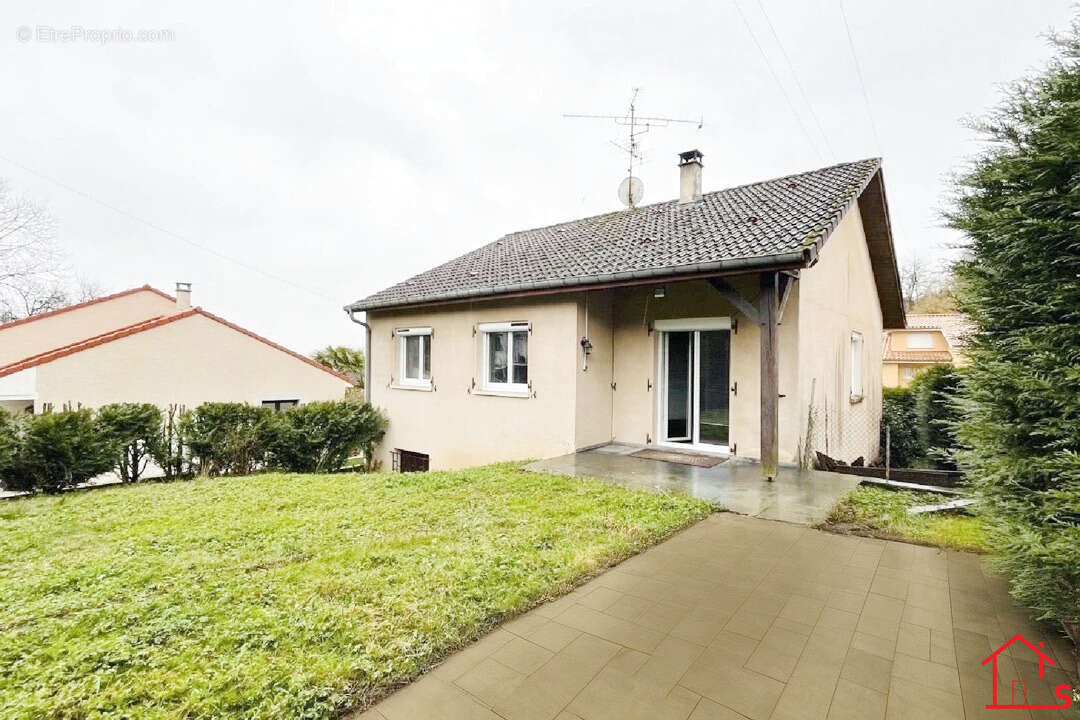 Maison à NORROY-LES-PONT-A-MOUSSON