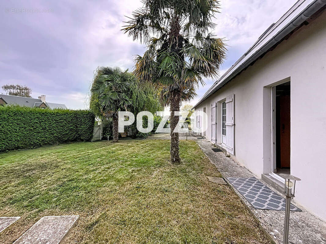 Maison à EQUEMAUVILLE