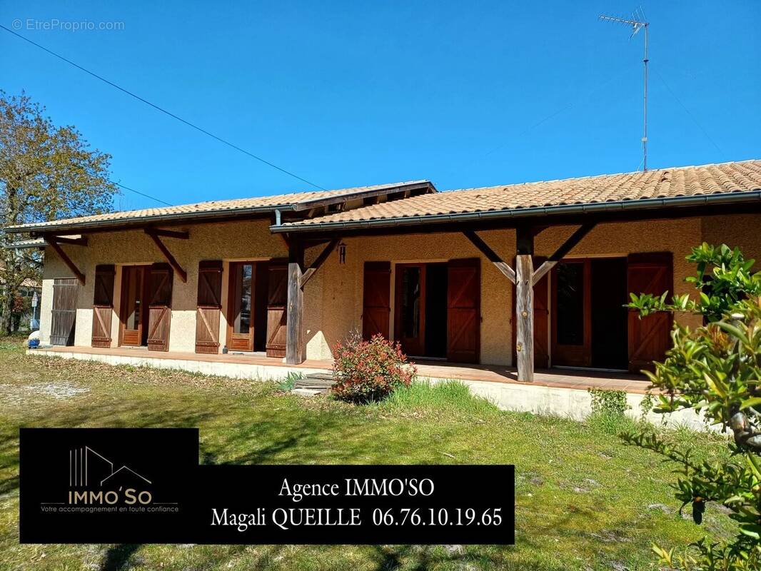 Maison à ARES