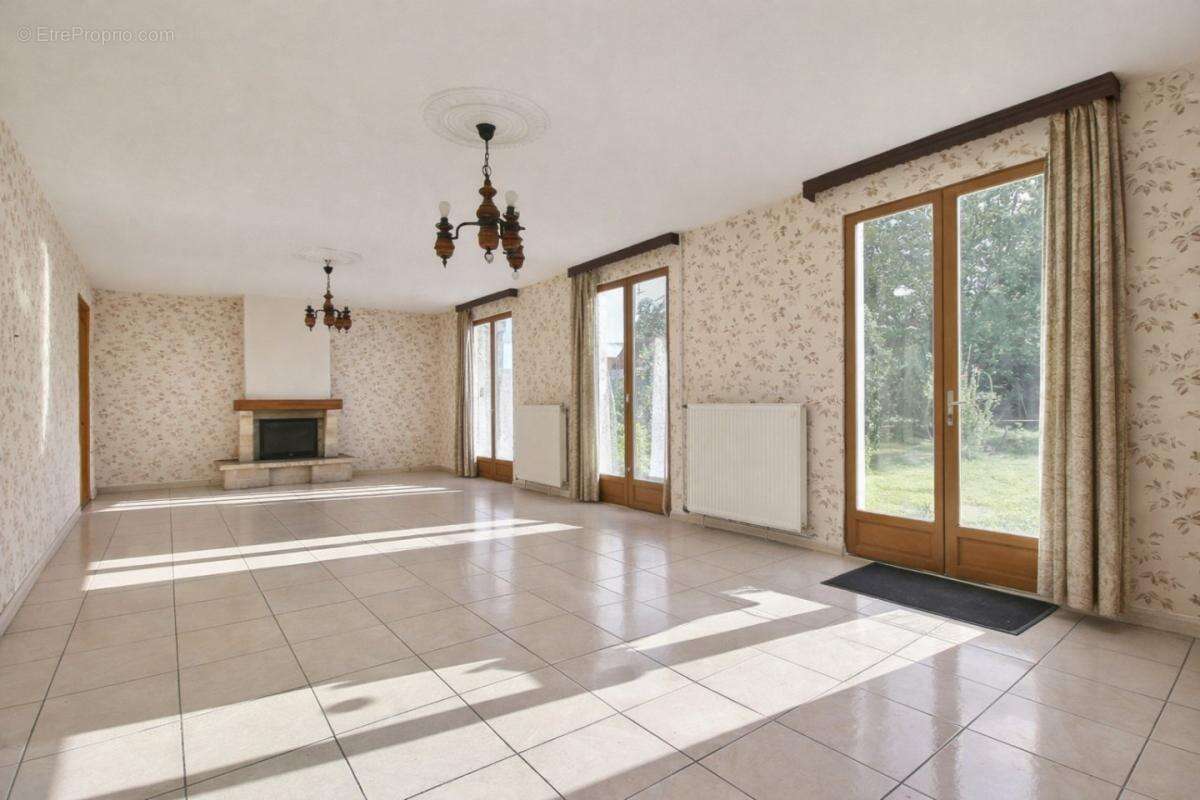 Maison à FOREST-SUR-MARQUE