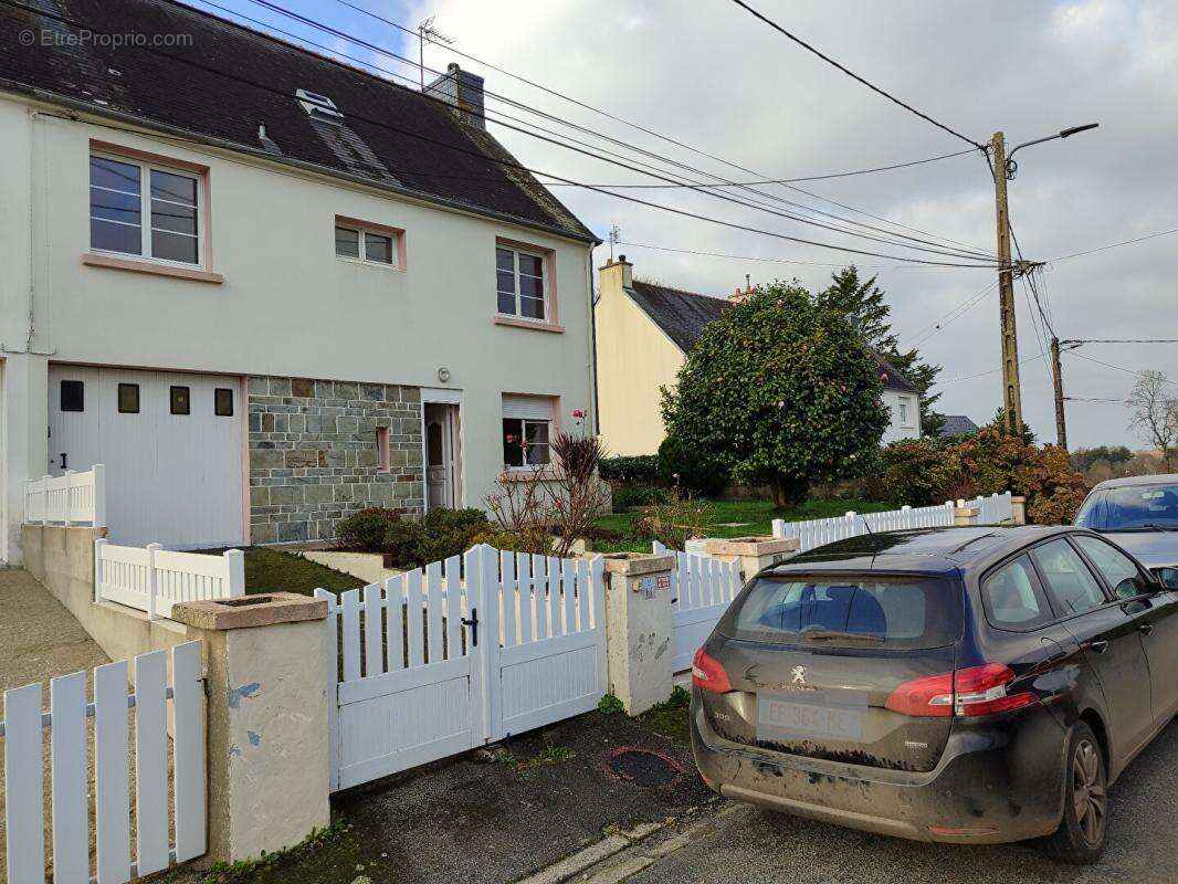 MAISON 29370 ELLIANT , 5 chambres - photo 3