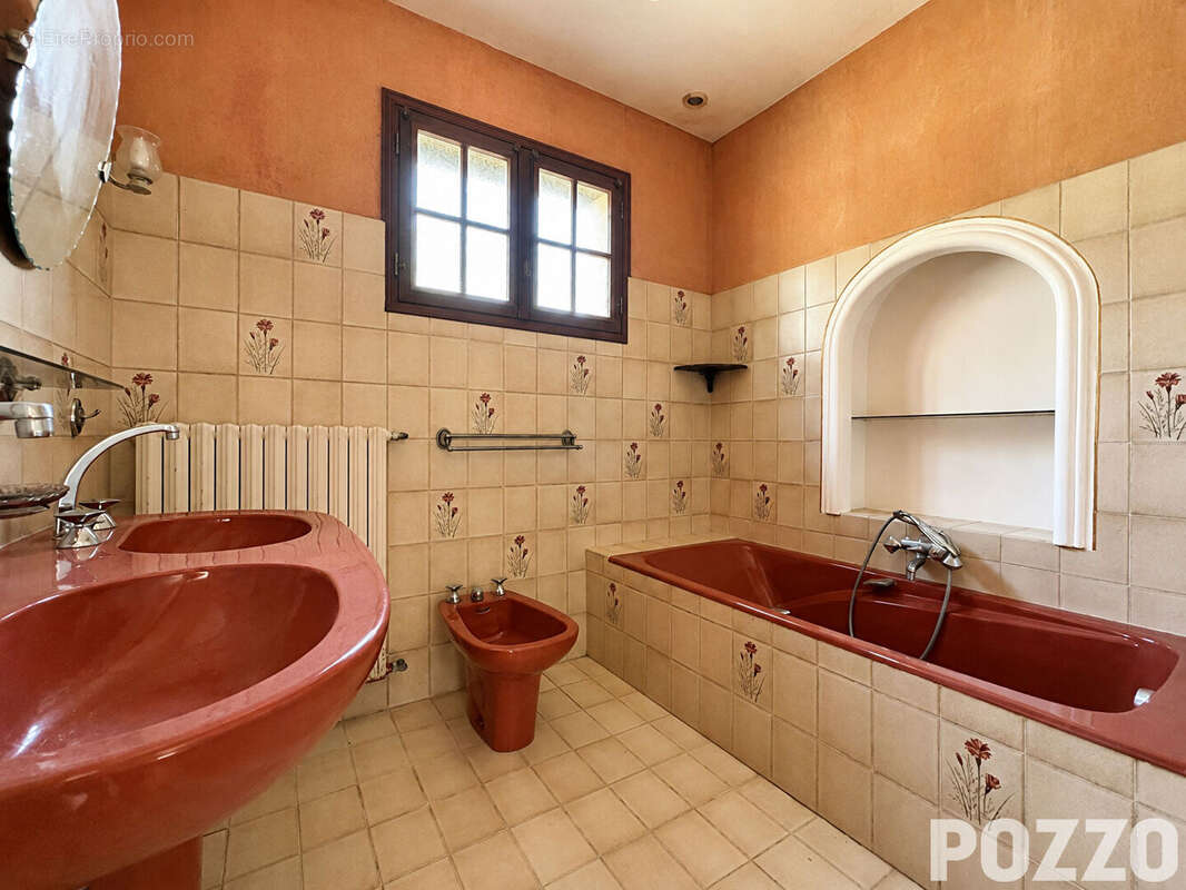 Aux portes de Coutances, Sans voisins, Maison Bricqueville La Blouette vie de plain pied, 88.87 m2 (130m2 une fois étage aménagé - photo 7