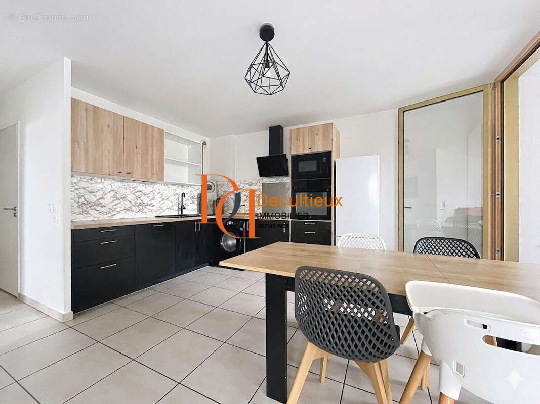 Appartement 67 m² à Villeurbanne  - photo 4
