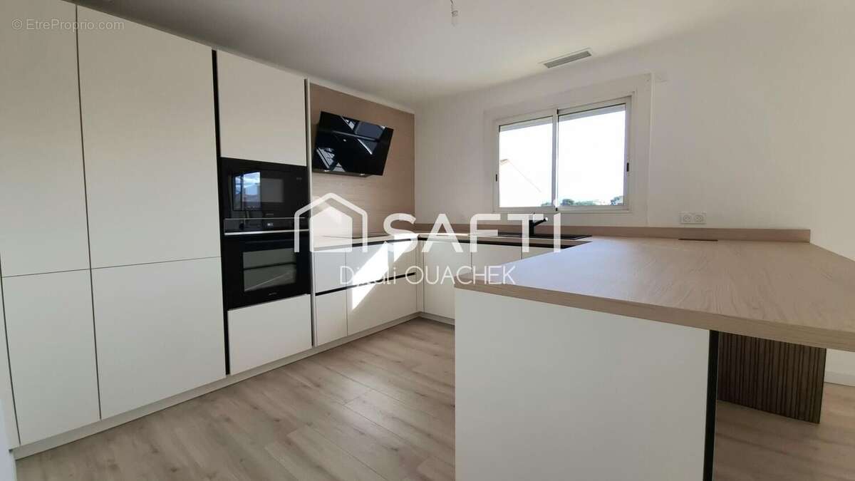 Appartement 88 m² à Canet-En-Roussillon  - photo 4