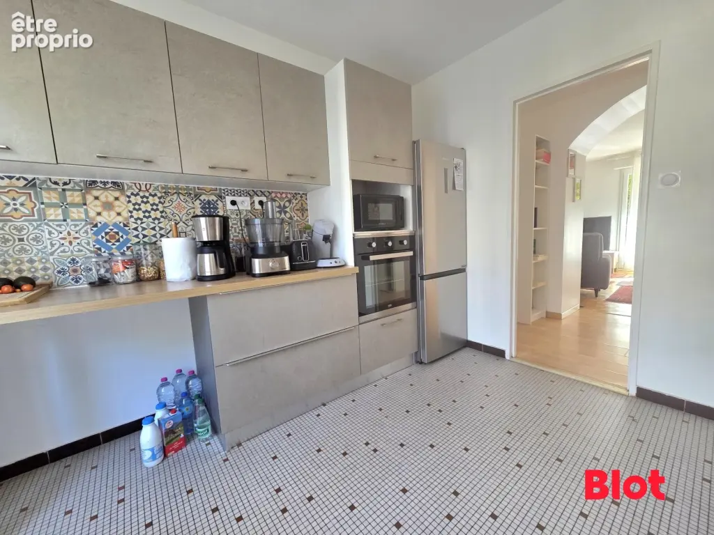 Appartement 5 pièces 91 m² à vendre à Rennes (35200) - photo 4