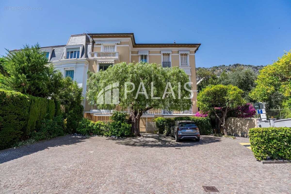 Appartement à BEAULIEU-SUR-MER