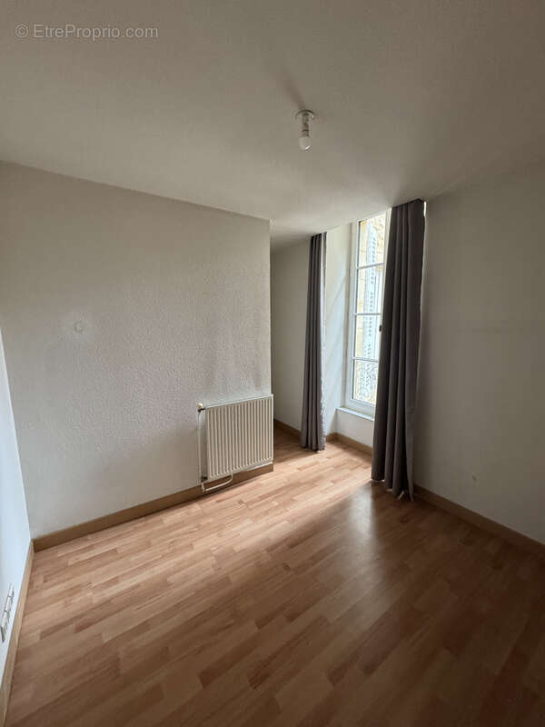 Appartement à SARLAT-LA-CANEDA