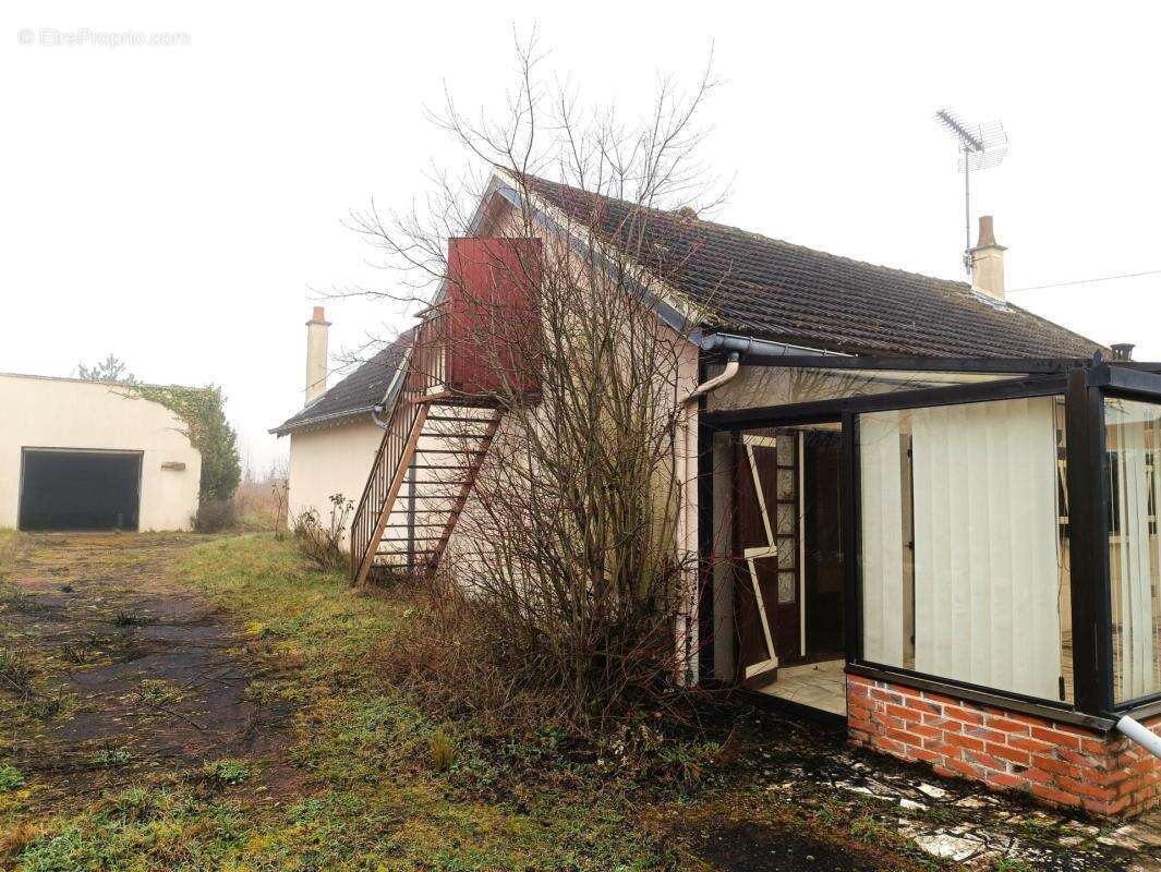 Maison à VINEUIL