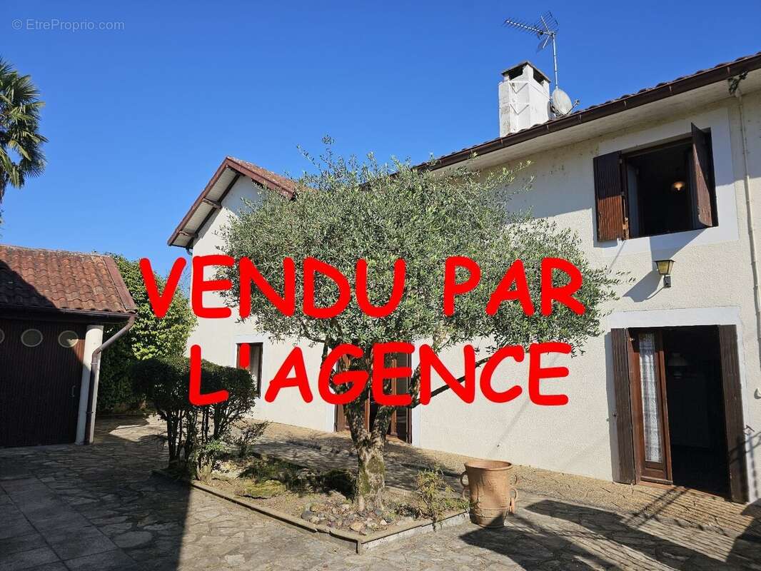 Maison à PUYOO