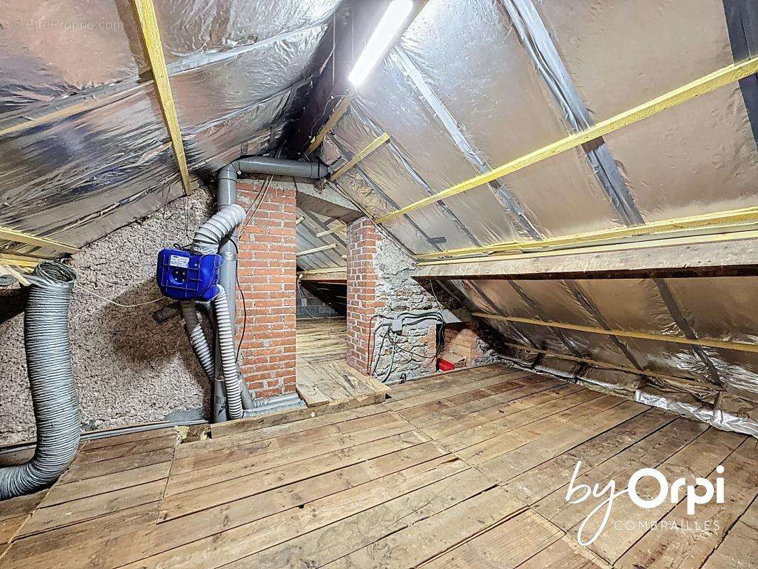 Maison à SAINT-ELOY-LES-MINES