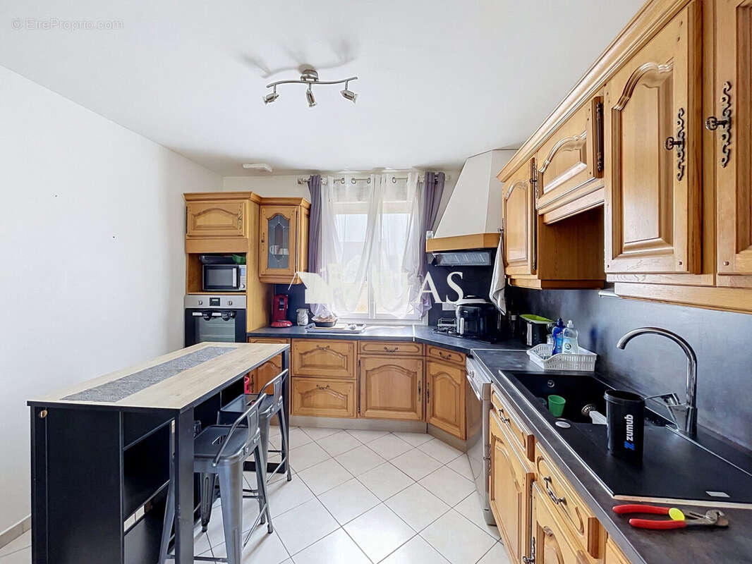 Maison 97 m² à La Neuville-Du-Bosc  - photo 6