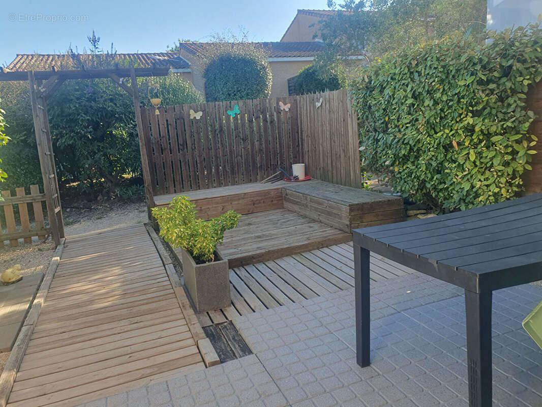 Appartement à CALVISSON