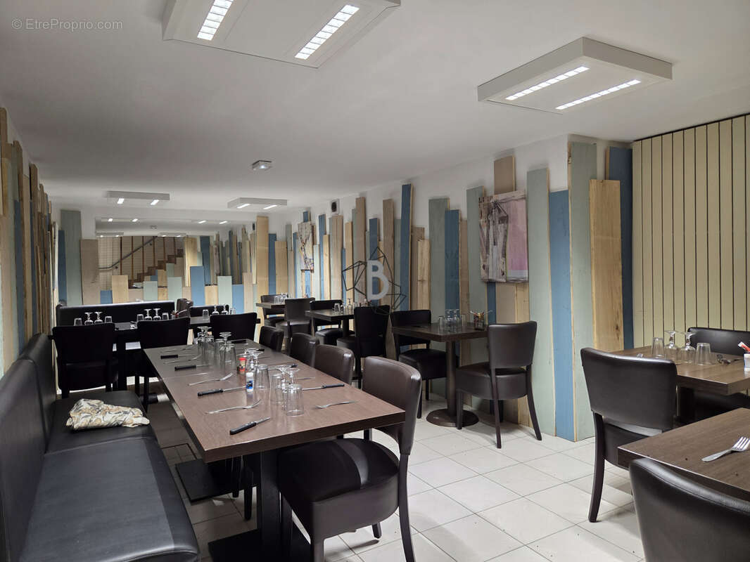 Immeuble - 235m2 - Réquista - photo 8