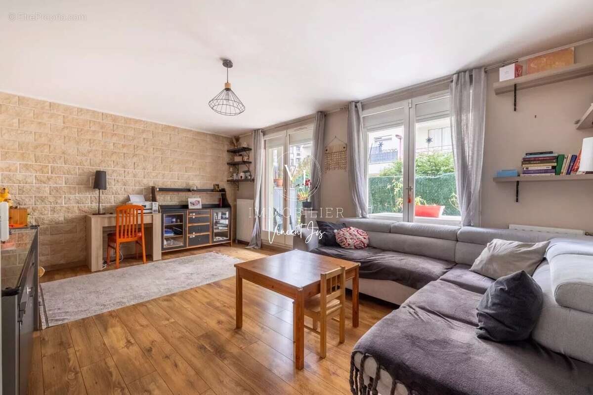 Appartement à BEZONS