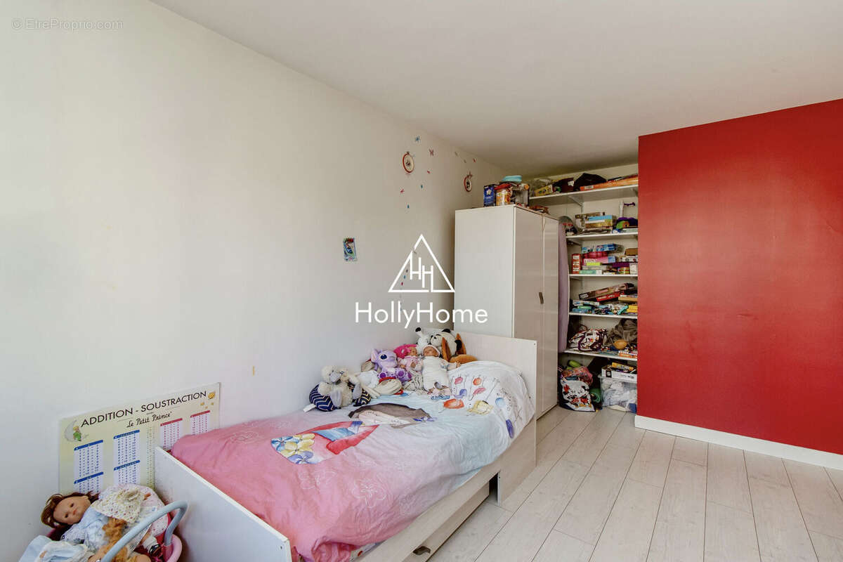 Appartement 90 m² à Velizy-Villacoublay  - photo 8