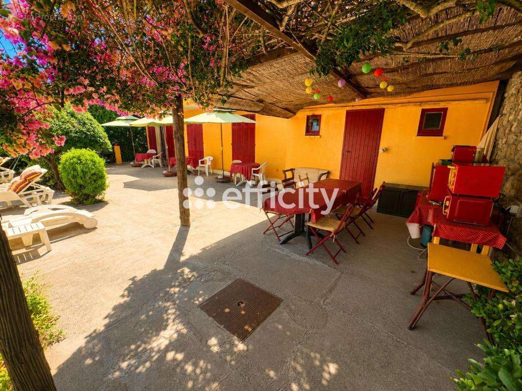 Appartement 127 m² à Hyeres  - photo 6