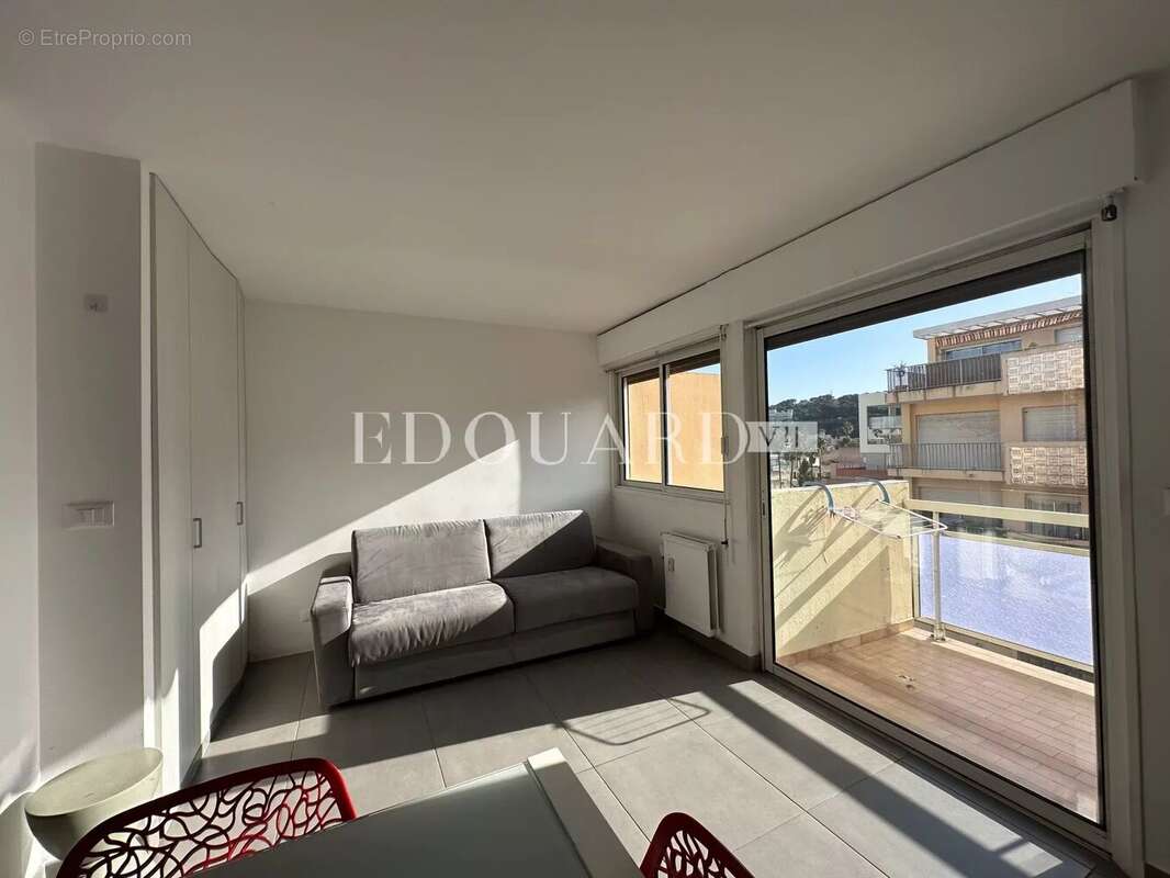 Appartement à ROQUEBRUNE-CAP-MARTIN