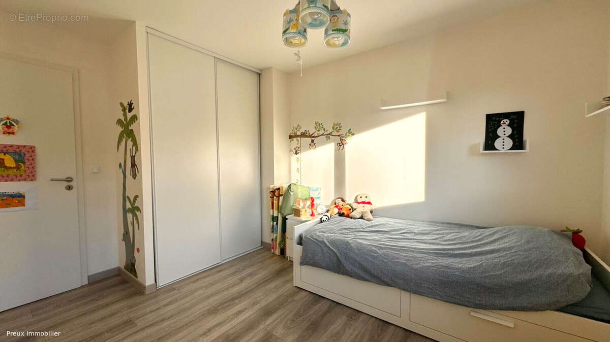 Appartement à CHILLY