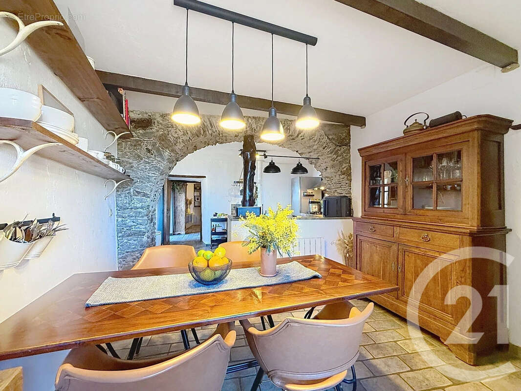 Maison à SAN-GIOVANNI-DI-MORIANI