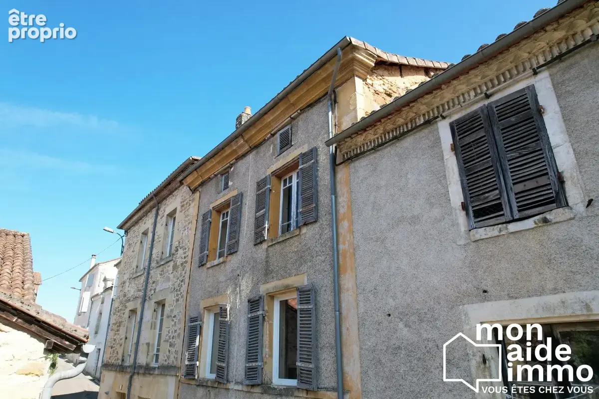 Maison 5 pièces 180 m² à vendre à Thiviers (24800) - photo 2
