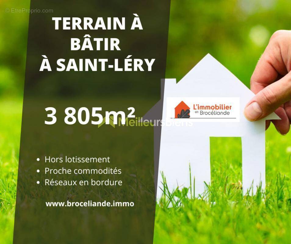 Terrain à SAINT-LERY
