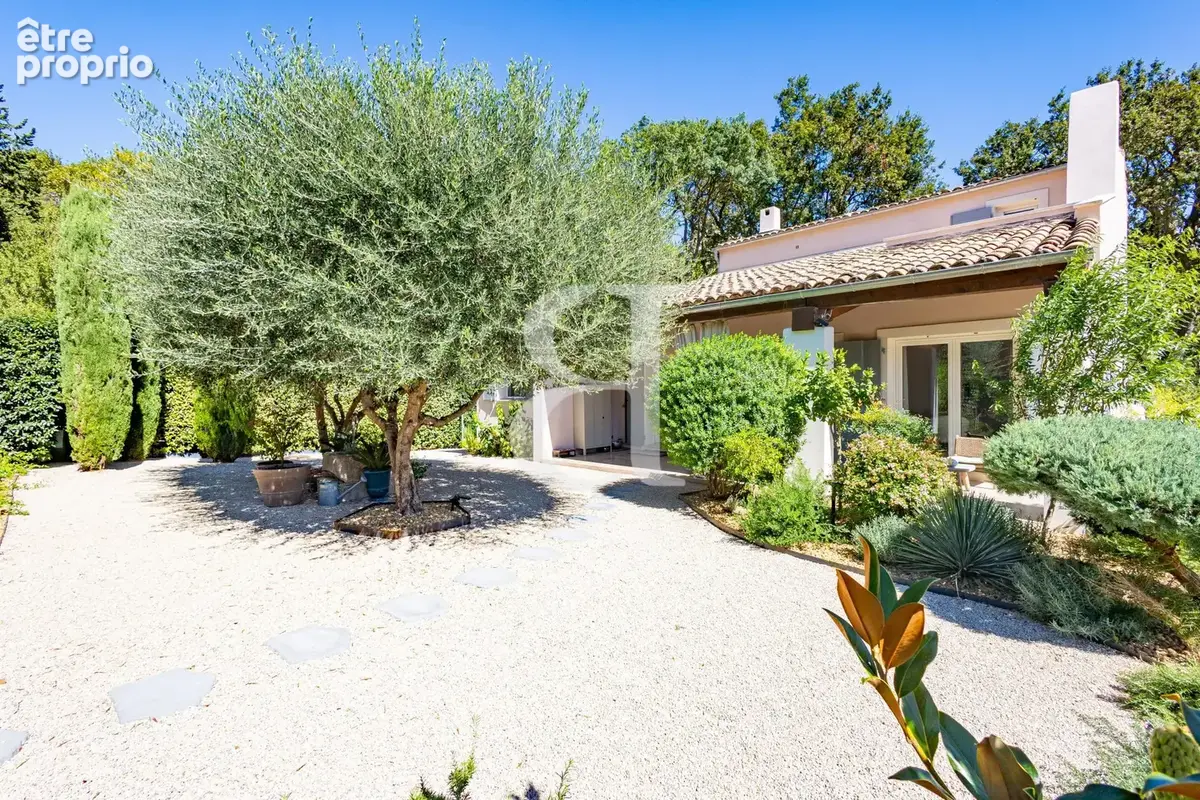 Maison 4 pièces 139 m² à vendre à Maussane-Les-Alpilles (13520) - photo 5