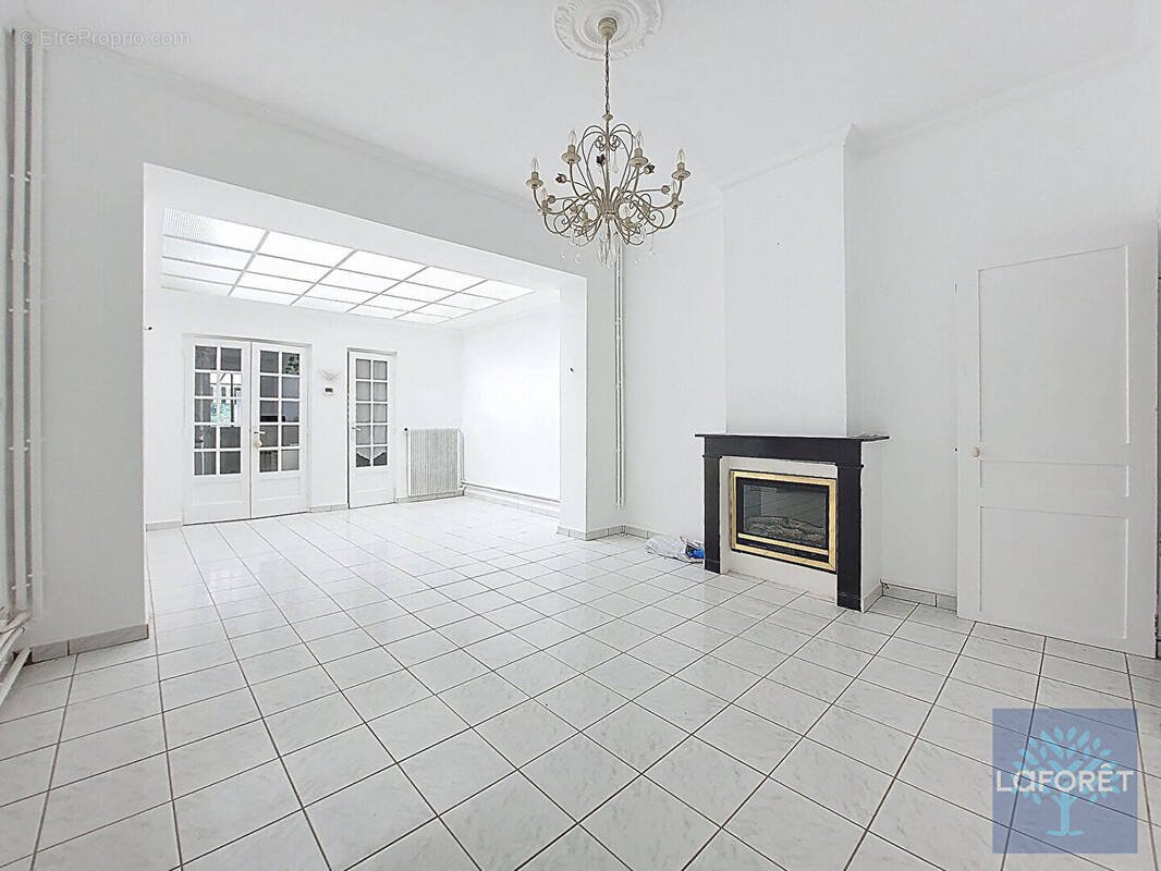 Maison à VALENCIENNES