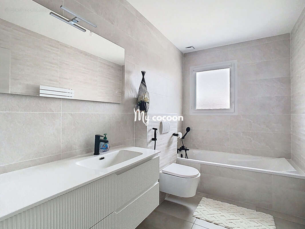 Maison à AMBERIEU-EN-BUGEY