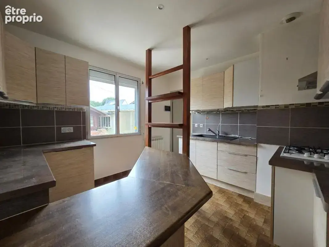 Maison familiale 4 chambres avec jardin-dependances  a vendr - photo 9
