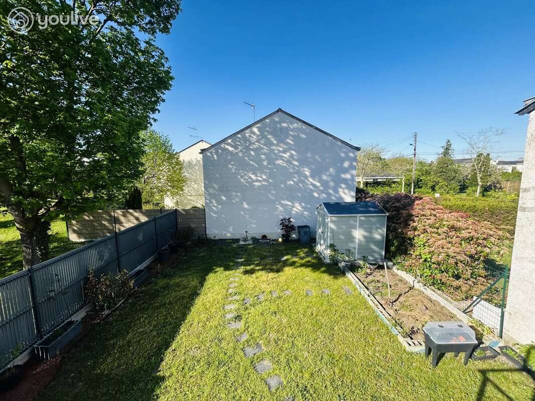 Maison à LES PONTS-DE-CE