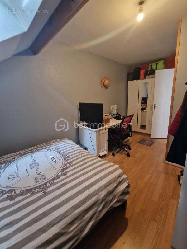 Appartement à SACLAS