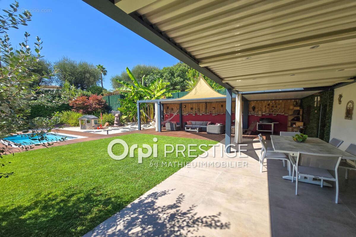 Maison 193 m² à Biot  - photo 8