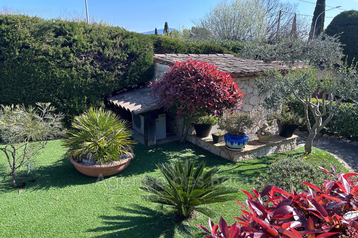 Maison à LA GAUDE