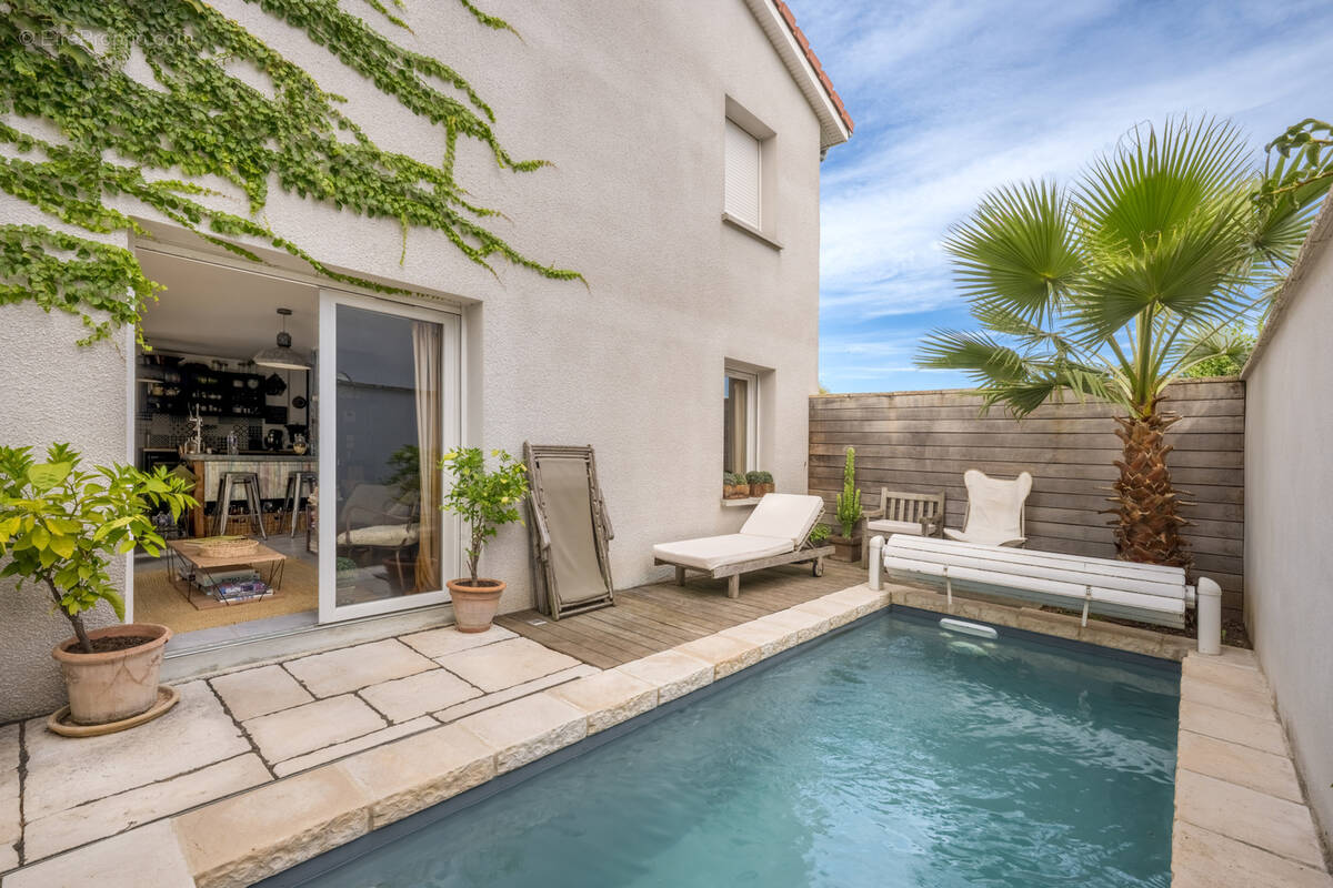 Maison à VILLEFRANCHE-SUR-SAONE