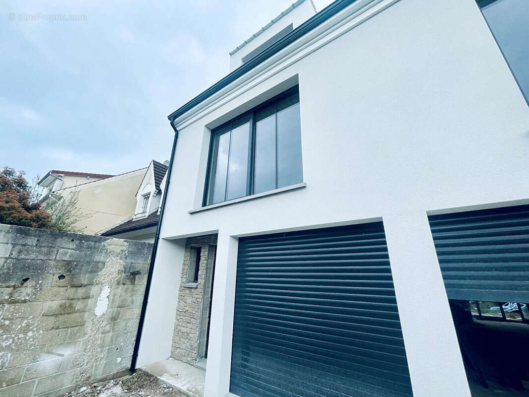 Maison à ORMESSON-SUR-MARNE