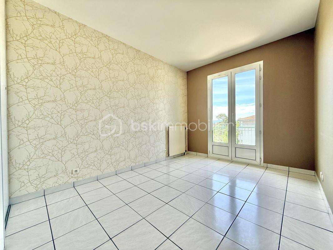 Appartement à CHASSIEU