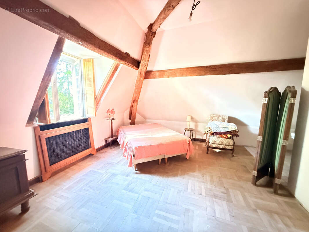 Maison à BAZAINVILLE