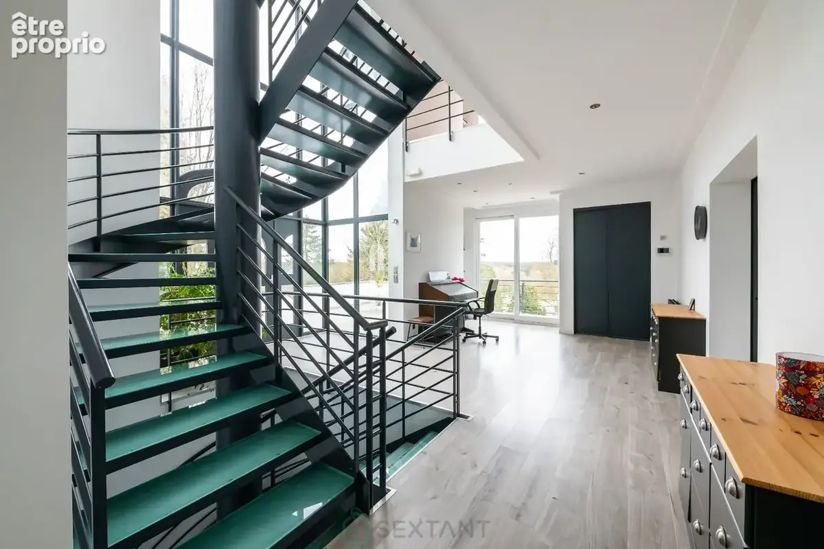Villa d'architecte à 35 mn de Paris gare de Lyon. A 15 minutes de trois magnifiques golfs ! (golf Fontainebleau, Cély et Coudray - photo 3