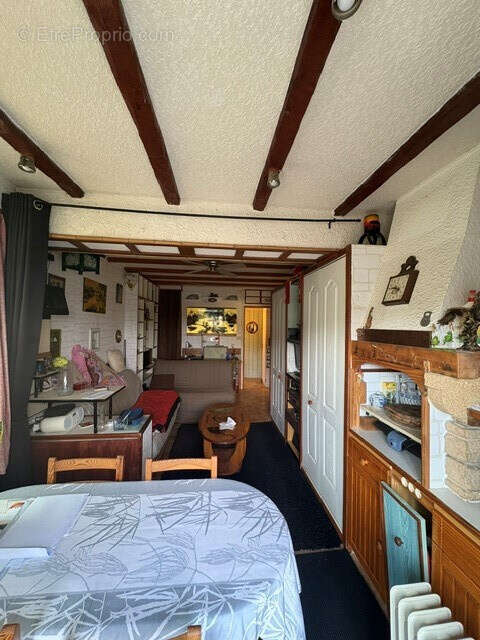 studio en rez de chaussée à rafraîchir - photo 7