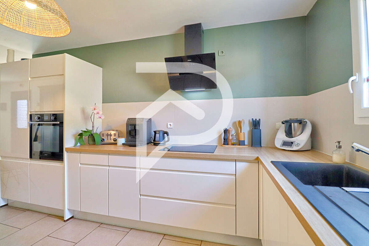 Maison à GREOUX-LES-BAINS