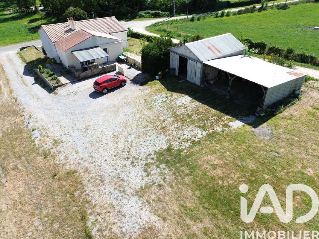 Photo 3 - Maison à AIZENAY