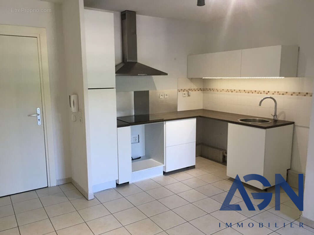 Appartement à MAUGUIO