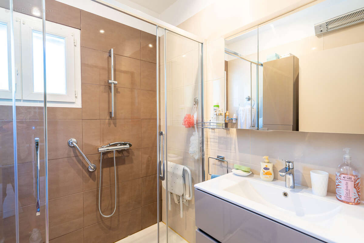 Maison à LA COLLE-SUR-LOUP