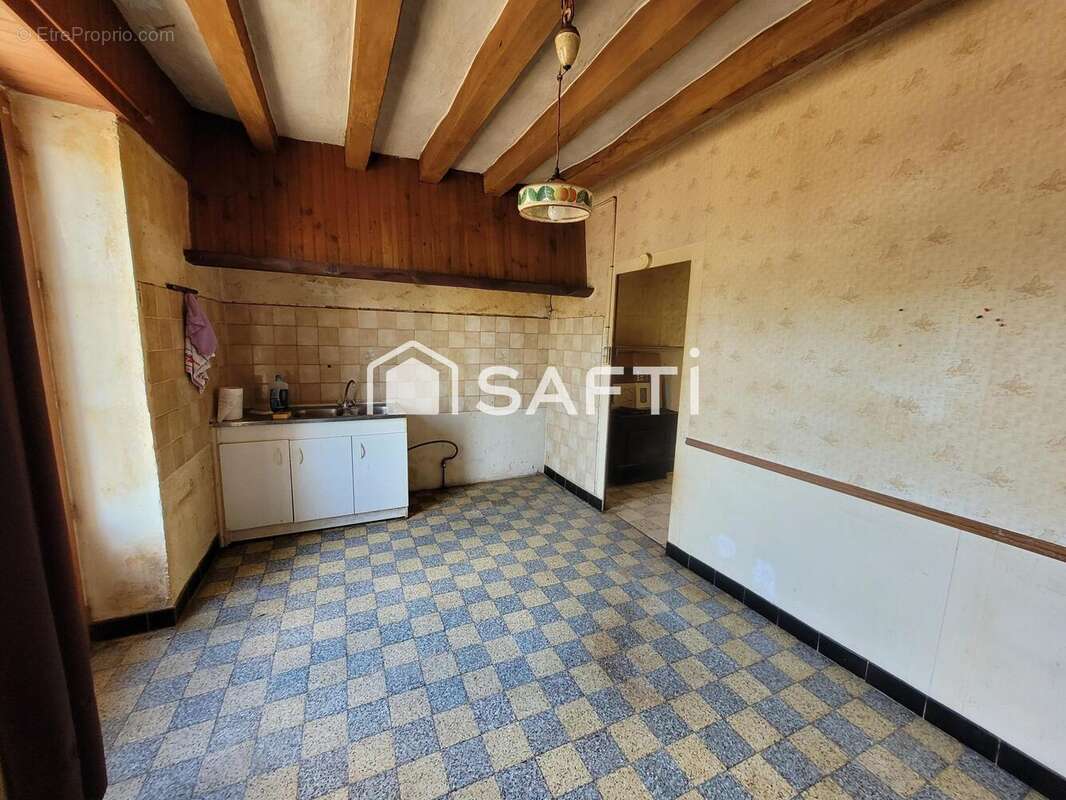 Maison 48 m² à Chambon  - photo 2