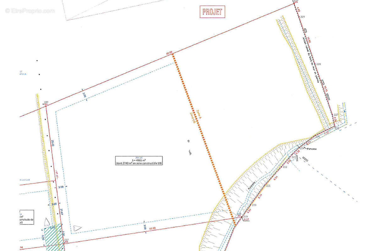 Terrain à BOURG-MADAME
