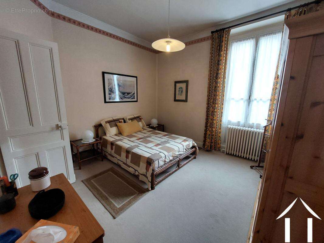 Maison à TONNERRE